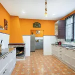 Masa La Bomba Kır Evi El Masnou