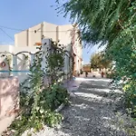 Masa La Bomba Kır Evi *
